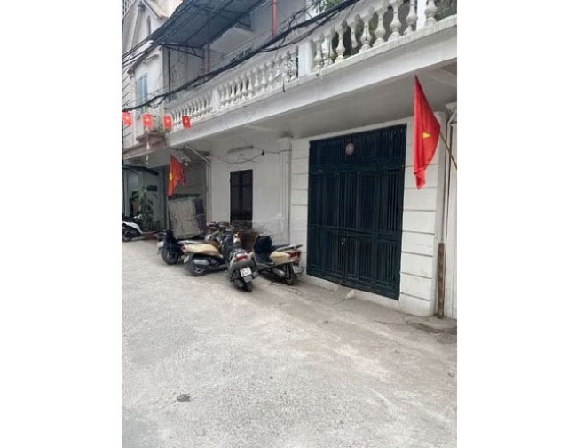 Chính chủ bán nhà 2 tầng, lô góc 2 mặt tiền, ngõ 71 phố Tân Ấp